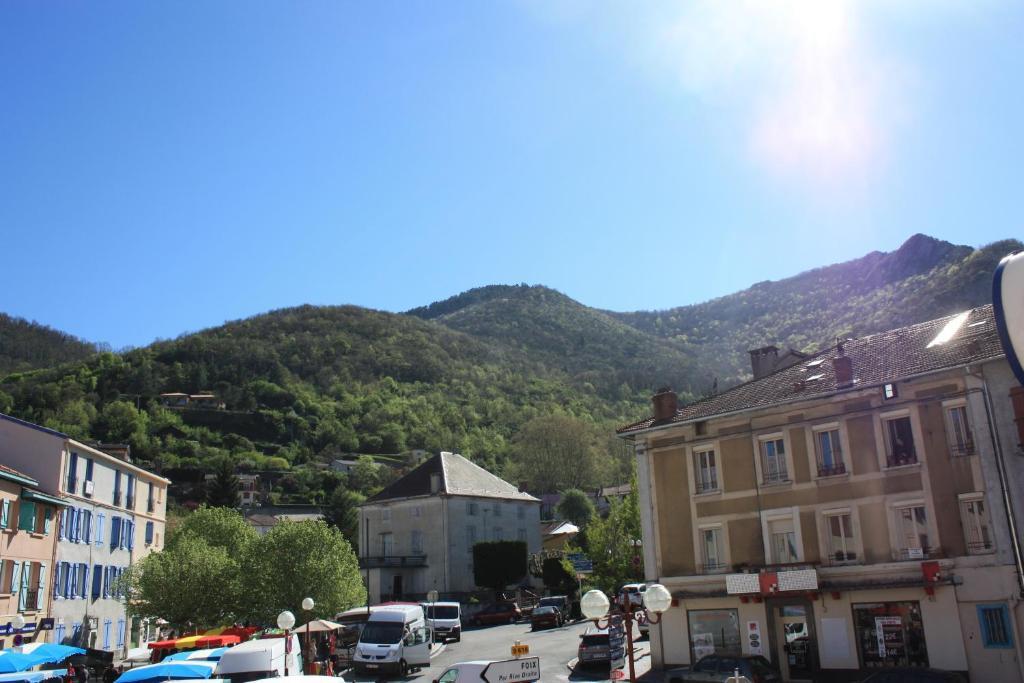 Hotel Le Bellevue Tarascon-sur-Ariège Εξωτερικό φωτογραφία
