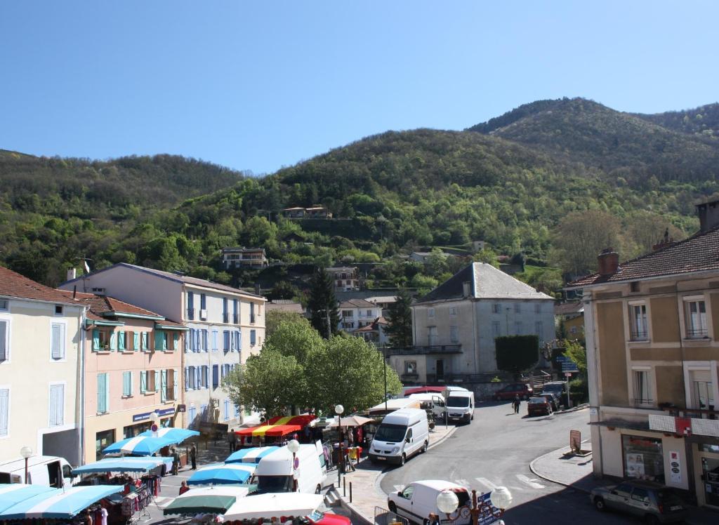 Hotel Le Bellevue Tarascon-sur-Ariège Εξωτερικό φωτογραφία